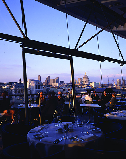 the oxo tower restaurant Df0dd4d7d60f892160645397c64cace7a96292b4